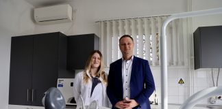 ŽUPAN MARUŠIĆ OBIŠAO AMBULANTU DENTALNE MEDICINE U BULINCU U ČIJU OBNOVU JE ULOŽENO GOTOVO 30.000 EURA
